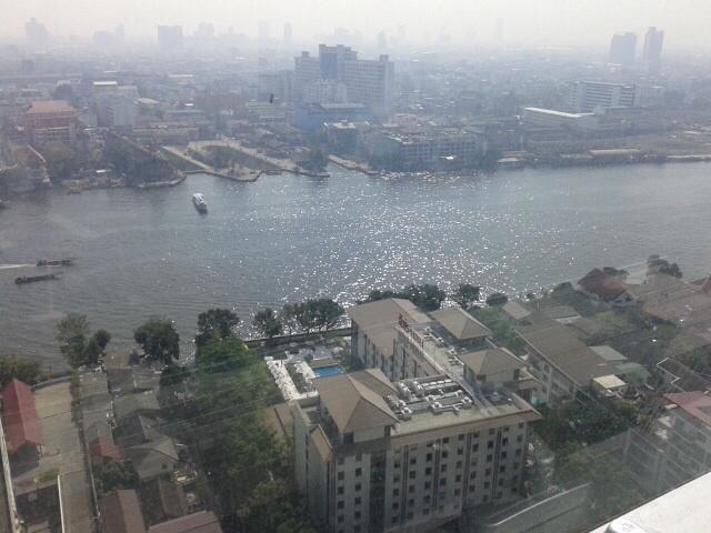 Baan Sathorn Riverfront Bangkok Zimmer foto